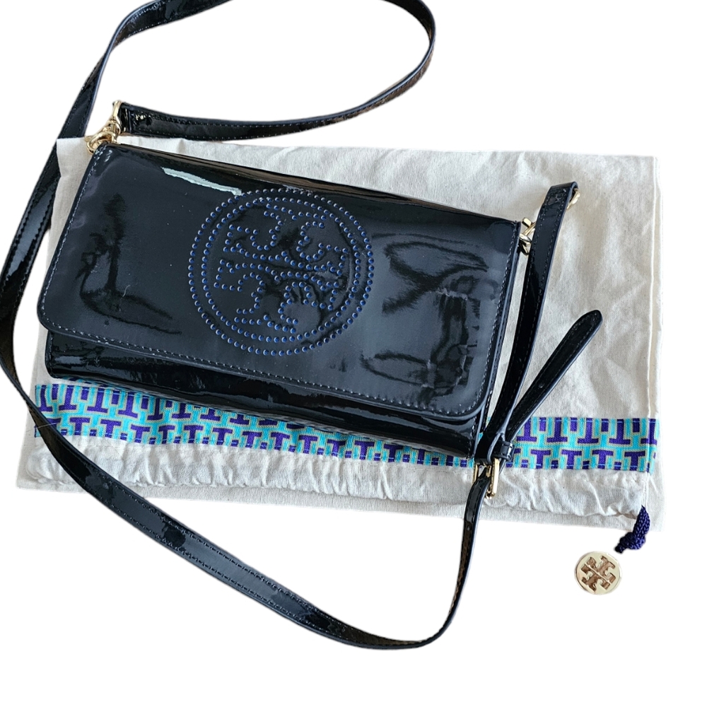 Tory Burch Patent Leather Logo Perforated Clutch Crossbody Bag  Black / Blue